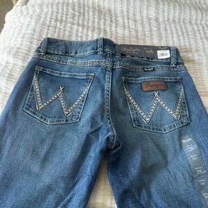 Wrangler Classic Blue Jeans with Contrast Stitching